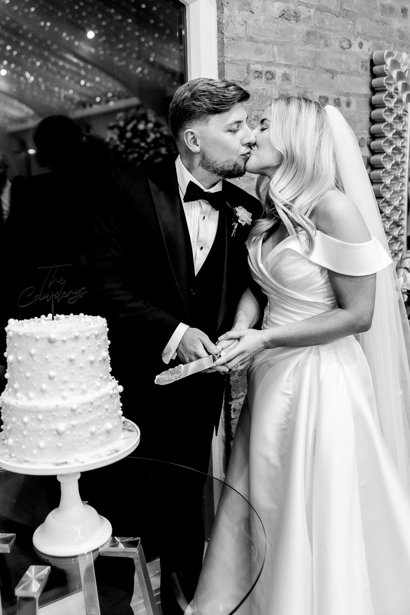 A beautiful Colshaw Hall wedding in Cheshire, captured by ER Photography. Relaxed, natural wedding photography of Millie & Luke’s celebration at Colshaw Hall.