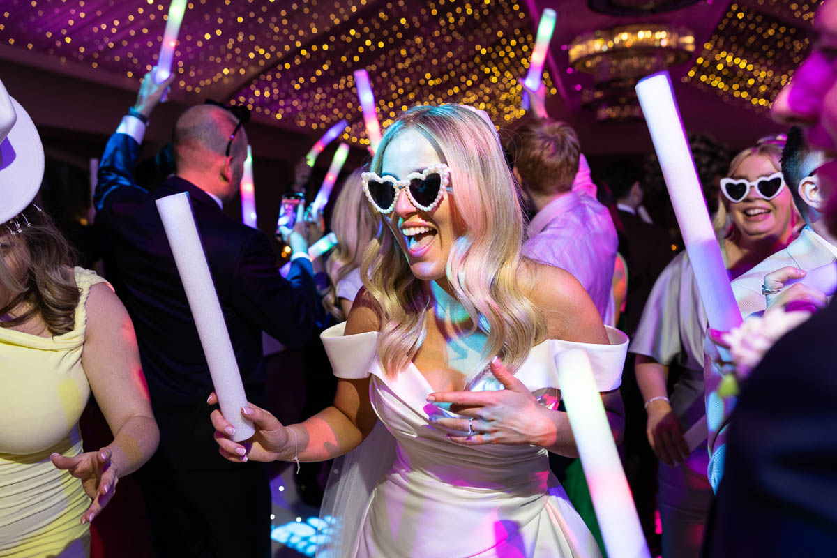 A beautiful Colshaw Hall wedding in Cheshire, captured by ER Photography. Relaxed, natural wedding photography of Millie & Luke’s celebration at Colshaw Hall.